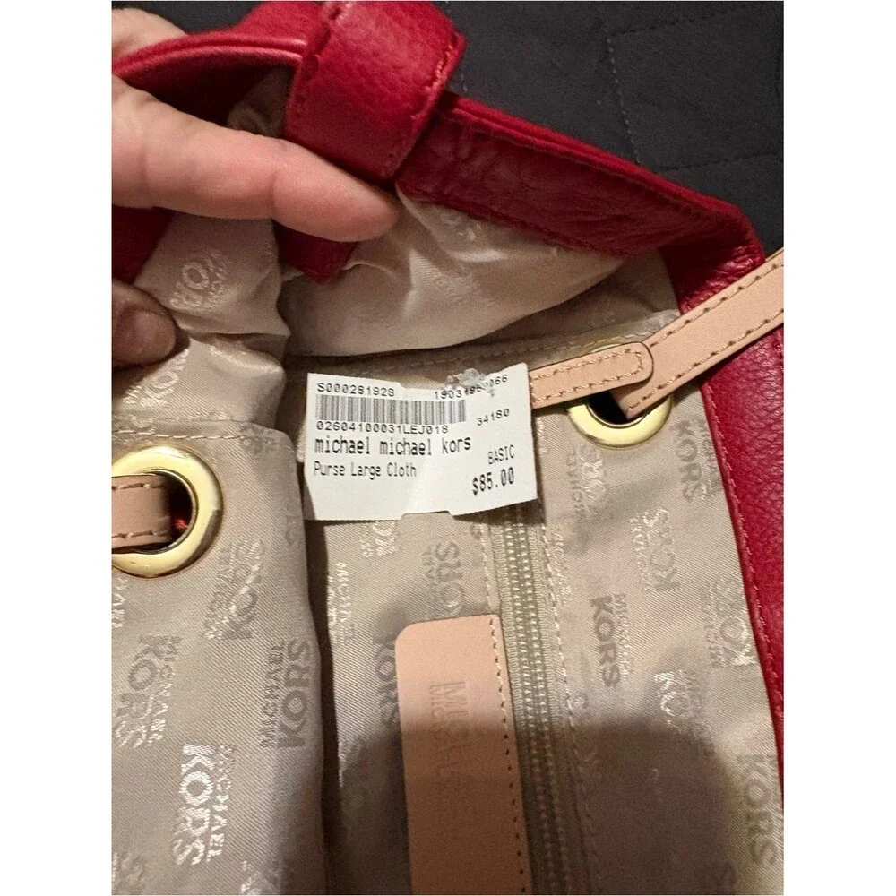 Michael Kors Red Leather Shoulder NEVER USED Flaws 👀@All Pics